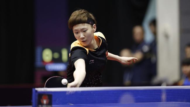 拍相持中显 拍相持中显